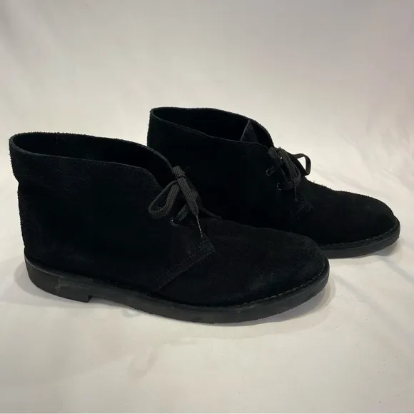 Clarks Collection Men’s Suede Desert Boots Chelsea Black Size 9.5 US Dress Shoes