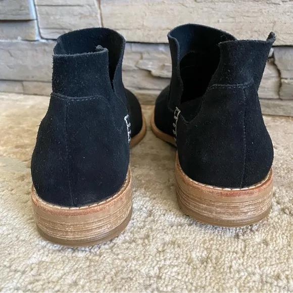Clarks Edenvale Bella Black Suede Leather Ankle Boots Booties Pull On: 6