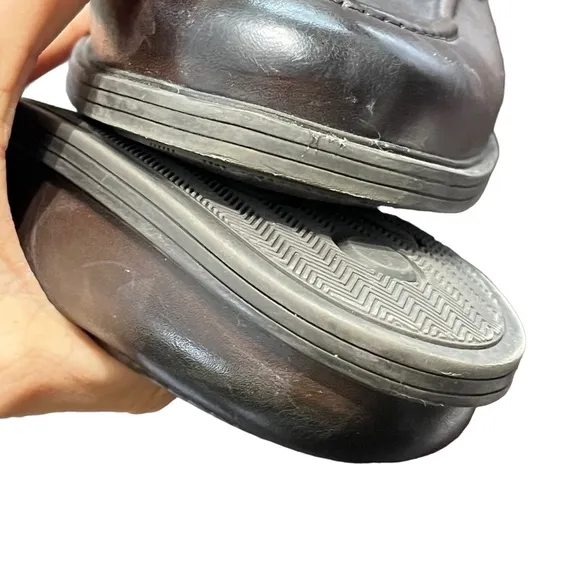 Clark’s Extreme Comfort Collection Brown Leather Loafers Shoes size 10.5
