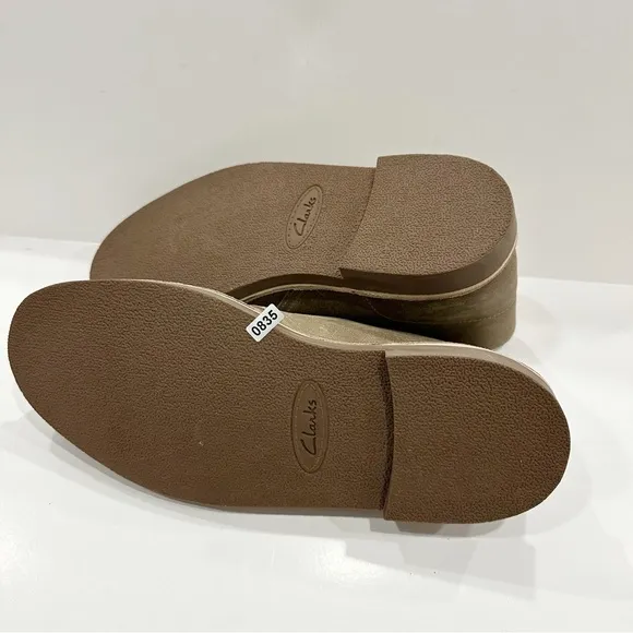 Clarks Men's Bushacre 2 Suede Chukka Boots