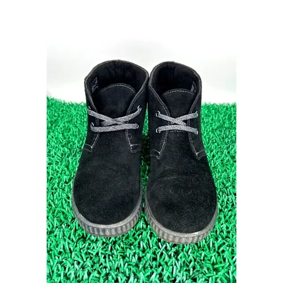 Clarks Suede Chukka Ankle Boots Casual Comfort Walking Shoes size 7M