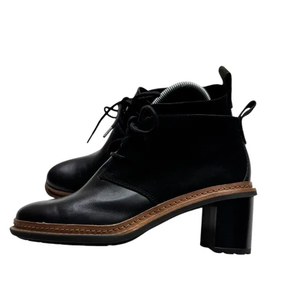 Clarks Trace Glow Leather Lace Up Heeled Ankle Boots Black Size 7