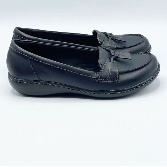 Clarks Ashland leather loafers