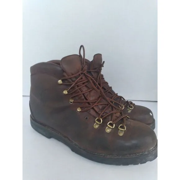 Classic Brown Leather Hiking Boots with Brass - Rugged Mountain‎ Trekking Boots