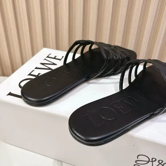 🍰🍰Classic Loewe Black Sandals