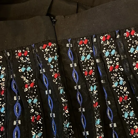 Club Monaco - Black &amp; Multicolored Sequin &amp; Beaded A-Line Skirt Size 4