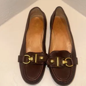 COACH ELKIE Chocolate Brown Leather Loafers Gold Logo Accent Sz 7B  Style #A2330