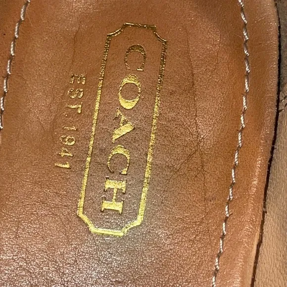 COACH ELKIE Chocolate Brown Leather Loafers Gold Logo Accent Sz 7B  Style #A2330