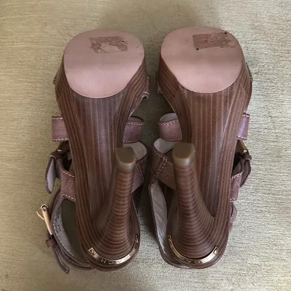 Coach Stephanie Platform T Strap Leather Wooden Platform Heel Sandals Size 6.5 B