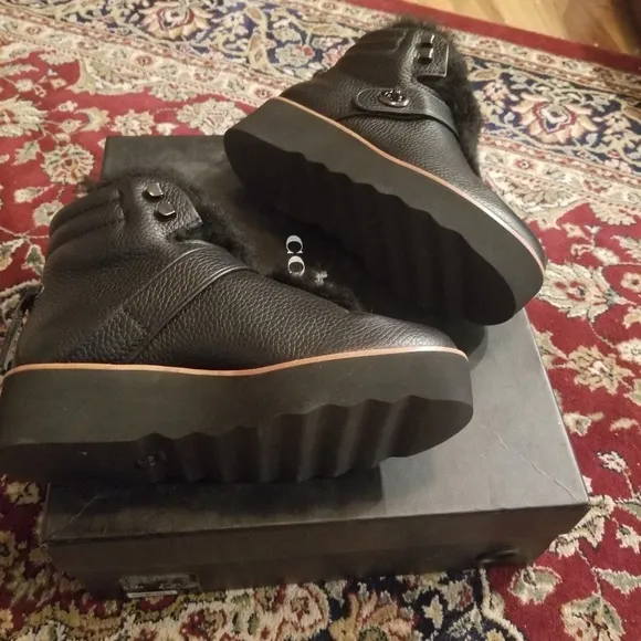 Coach Urban Hiker Boots NIB