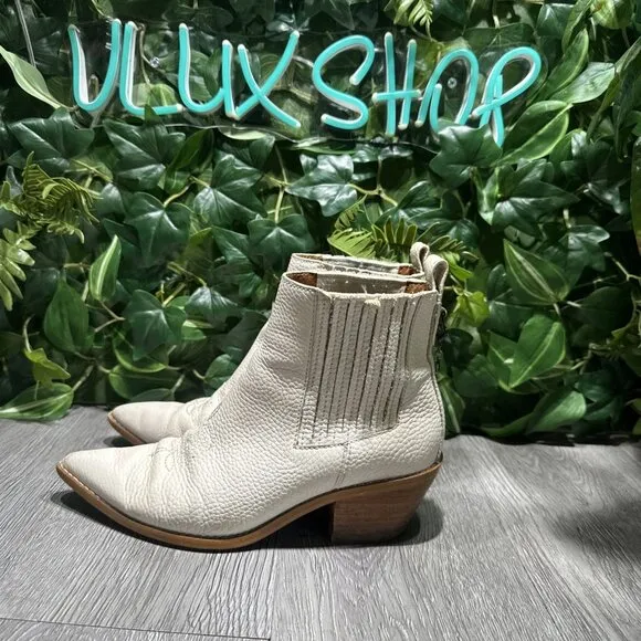 Coach Western Cowgirl Bone Ivery White Ankle Slip On Leather Booties Boots Sz 6
