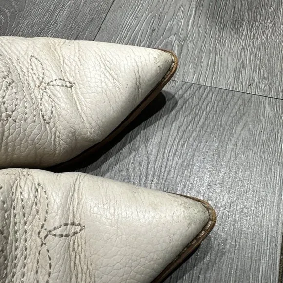 Coach Western Cowgirl Bone Ivery White Ankle Slip On Leather Booties Boots Sz 6