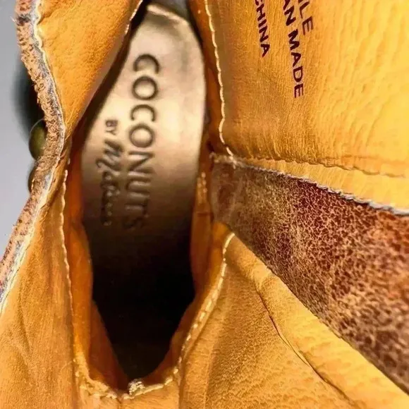 Coconuts by Matisse Boots Brown Size 6.5M for Women