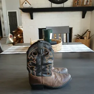 Cody James Boys Cowboy Boots - Brown and Black Youth 2 great shape