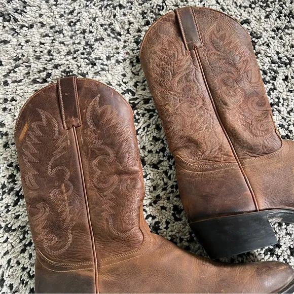 Cody James Cowboy Boots Classic Brown Leather Western BBM121 Men’s Size 12D