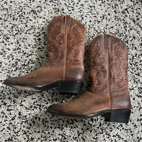 Cody James Cowboy Boots Classic Brown Leather Western BBM121 Men’s Size 12D