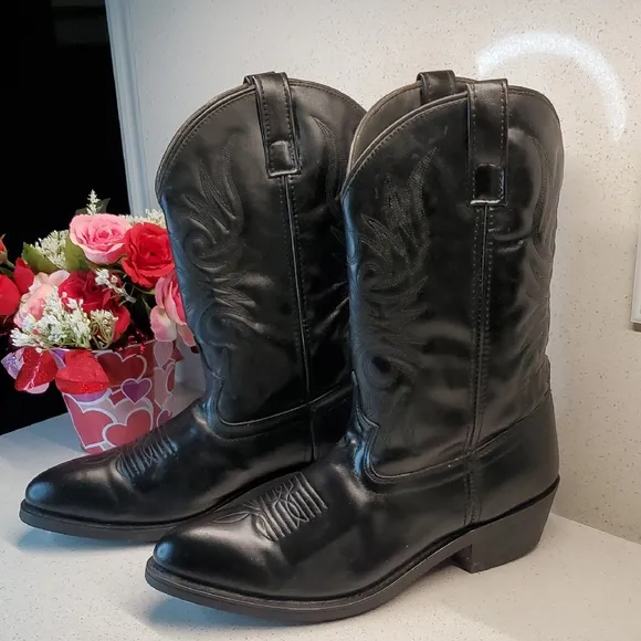 CODY JAMES Western Cowboy Boots (sz 12D)