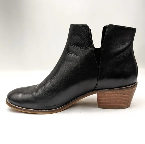 Cole Haan Abbot Ankle Boot Leather Notched Pull On Block Heel Chelsea Black 9