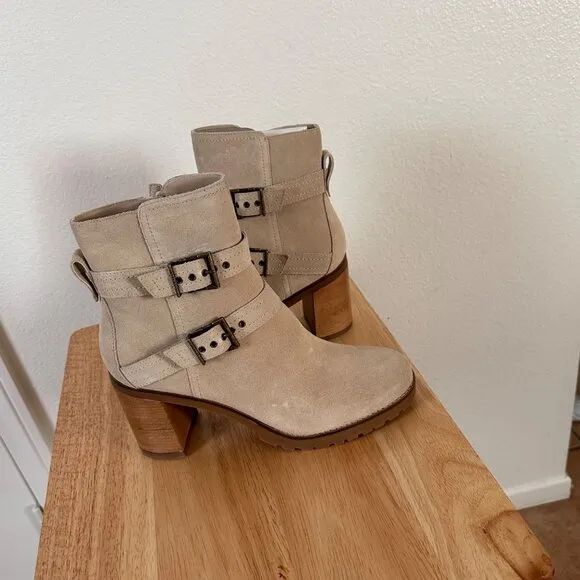 Cole Haan Foster Tan Suede Ankle Boots Double Buckle Block Heel Size 11