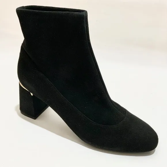 Cole Haan Laree Black Suede Ankle Booties Almond Toe Block Heel Leather Boot 9.5