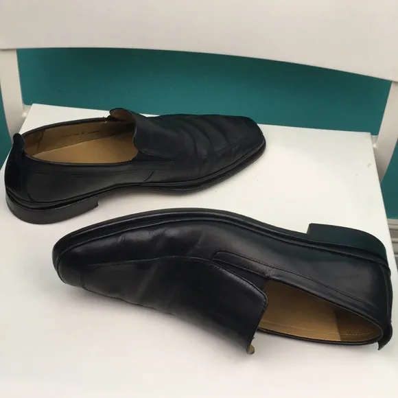 Cole Haan Leather loafers