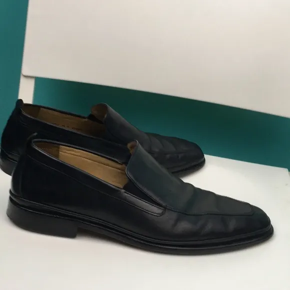 Cole Haan Leather loafers