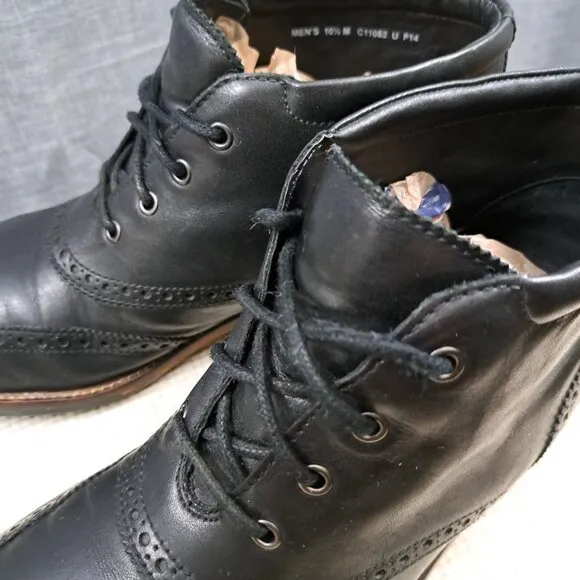 Cole Haan Liam Chukka II Semi Wing Tip C11052 Men's Black Leather Boots Sz 10.5