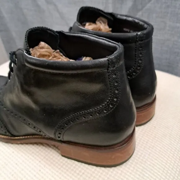 Cole Haan Liam Chukka II Semi Wing Tip C11052 Men's Black Leather Boots Sz 10.5