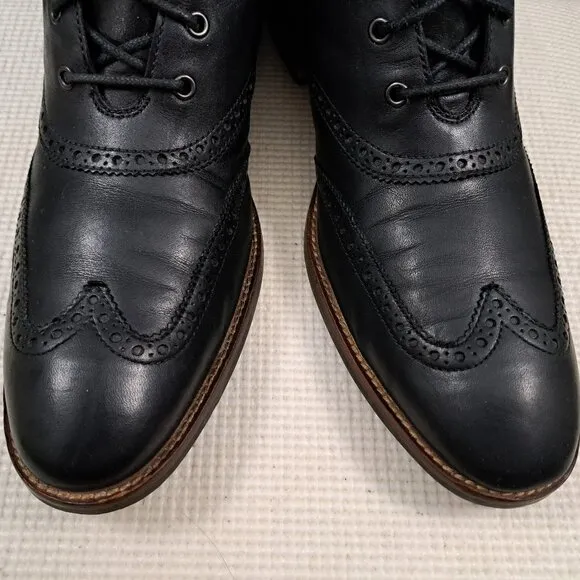 Cole Haan Liam Chukka II Semi Wing Tip C11052 Men's Black Leather Boots Sz 10.5