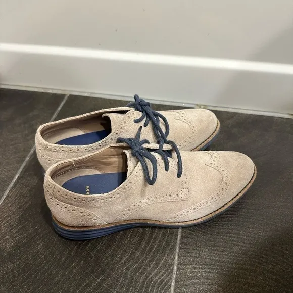 Cole Haan Lunargrand Suede Leather Light Loafers beige women 5.0BCondition 8/10