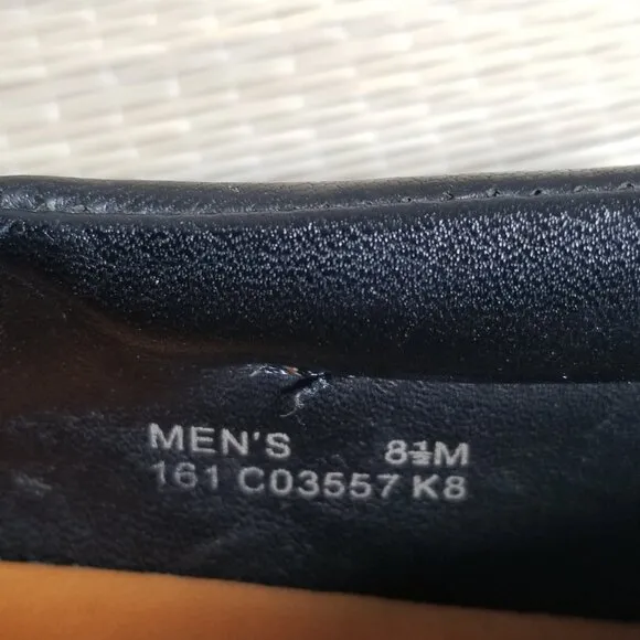 Cole Haan Mens 8.5 M Tucker Venetian Slip-On Loafers Black Leather Casual