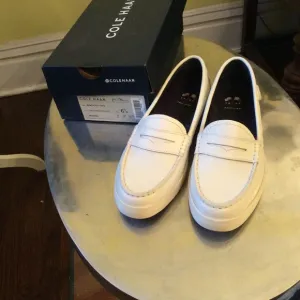 Cole Haan NWB Great Chalk White Leather Loafers 6.5