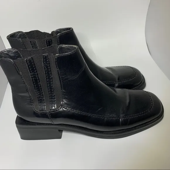 COLE Haan  Studio Vntge Chelsea Block Heel 9AA
