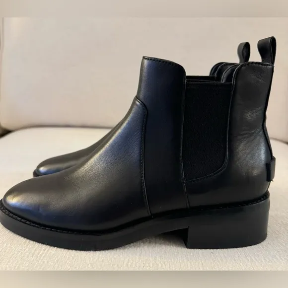 COLE HAAN Womens Black Waterproof Leather Chelsea Boots, Size 5