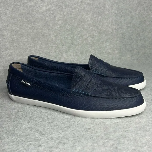 Cole Haan Womens Size 10.5 Navy Blue White Slip On Leather Loafers NWOT Casual