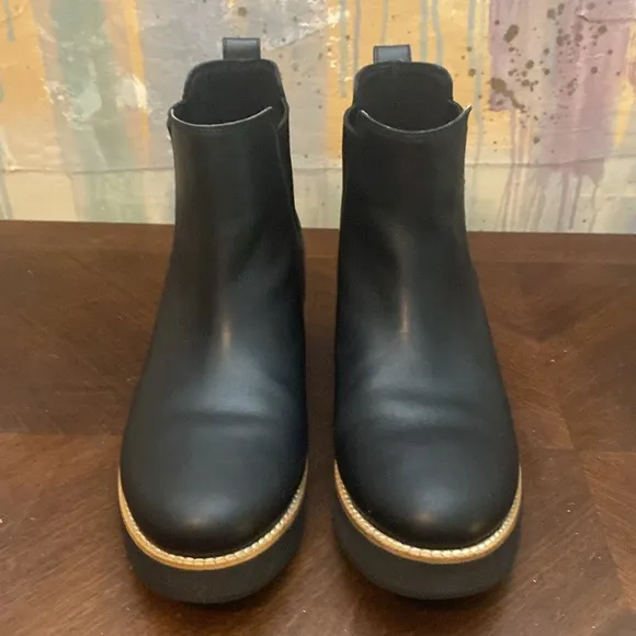 Cole Haan Zerogrand City Wedge Black Leather Waterproof  Boot Women’s size 9B