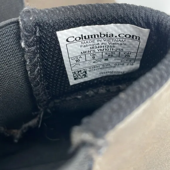 Columbia Men’s Yoncalla Mid Slip-on Waterproof Boots Taupe Grey 10
