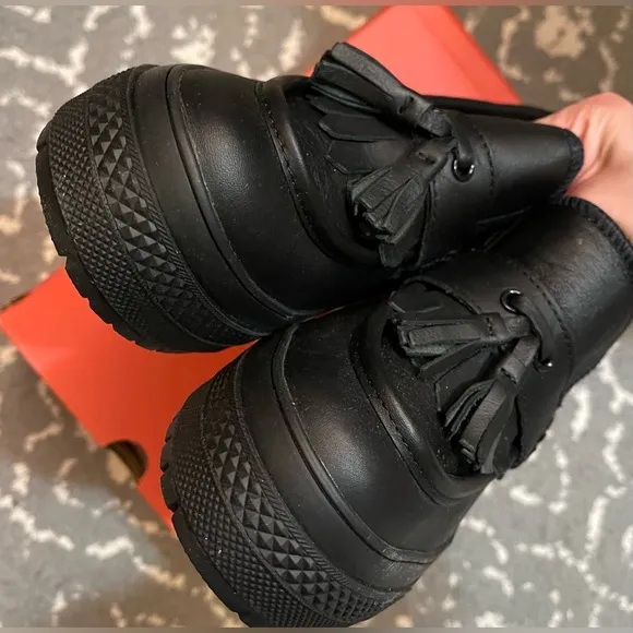 Converse Leather Platform Loafers