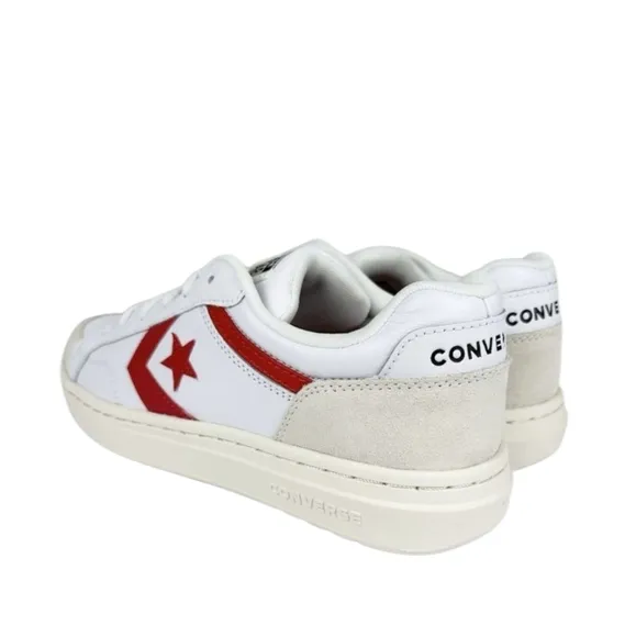 Converse Women's Pro Blaze Classic Sneaker Size 7.5