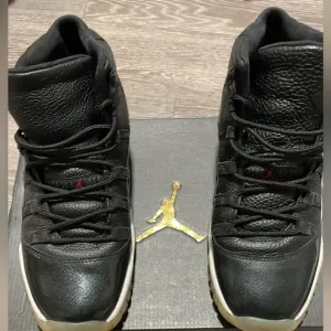 COPY - Air Jordan 11 Retro Black Size 7 Big Boys