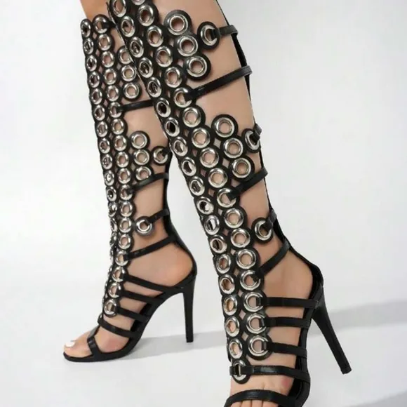 COPY - Lalalyn Black Gunmetal Heels Cape Robbin 6.5W