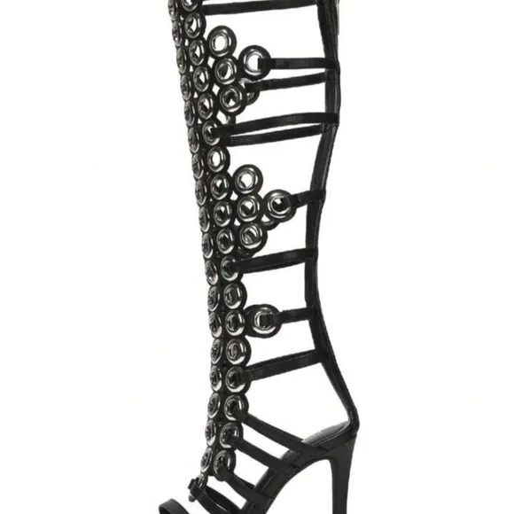 COPY - Lalalyn Black Gunmetal Heels Cape Robbin 6.5W