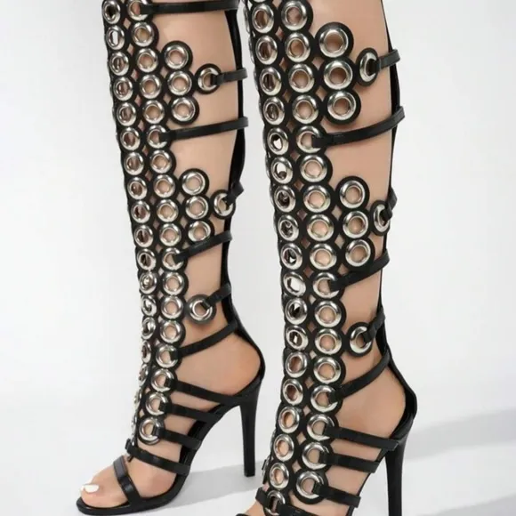 COPY - Lalalyn Black Gunmetal Heels Cape Robbin 6.5W