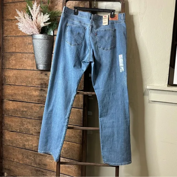 COPY - Levi's Embroidered High Rise Light Wash Boot Cut Jeans 18 Tall NWT