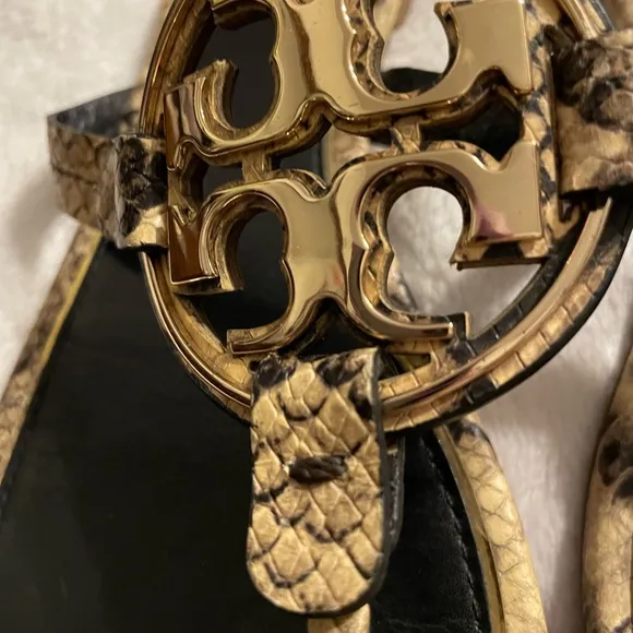 COPY - Tory Burch Metal Miller Snakeskin printed leather thong sandals w lg Met…