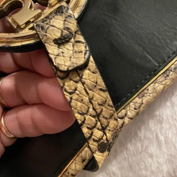 COPY - Tory Burch Metal Miller Snakeskin printed leather thong sandals w lg Met…