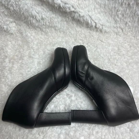 Cordani Black soft leather ankle slip on Boots block heels EUR SZ39.5