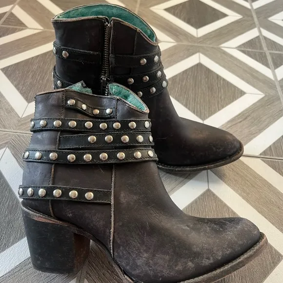 Corral Black Strappy Studded Boots, size 7.5