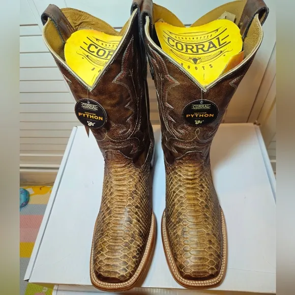 Corral Exotic Python Western Boot Broad Square Toe B5000 Men's Size 12 D