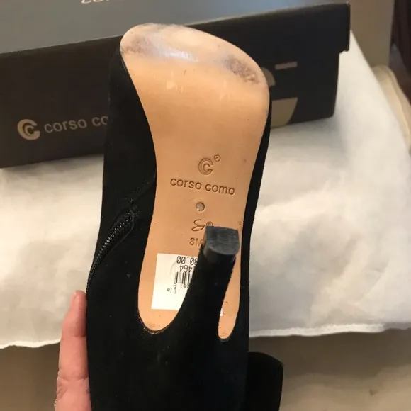 Corso Como boots !!!FIRM